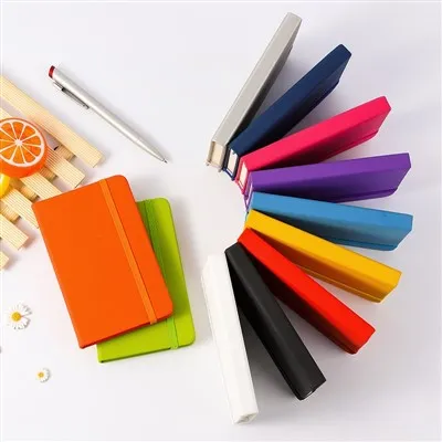 Milyen színekben kaphatók a PU notebookok?